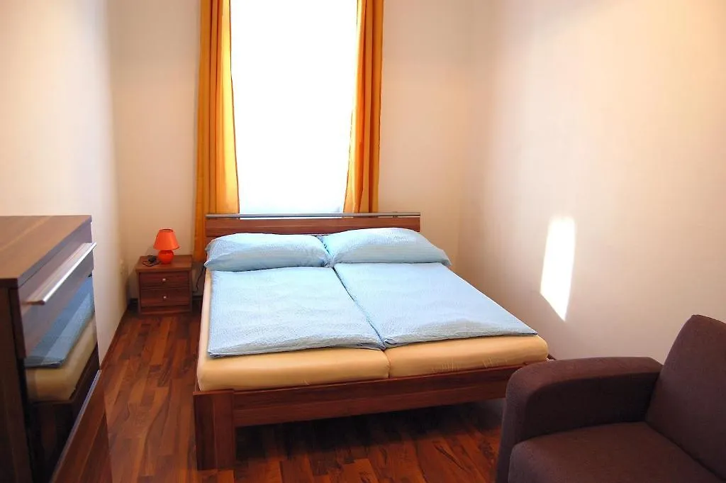 Vienna Family Apartments